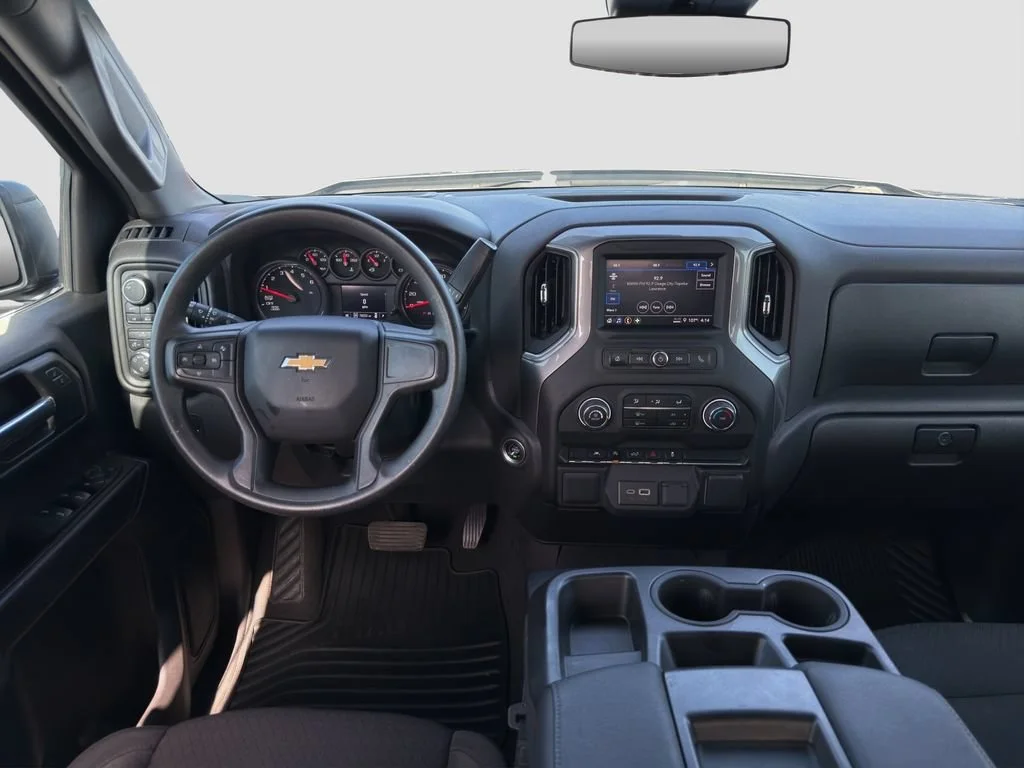Used 2023 STERLING GRAY METALLIC Chevrolet Custom image 14