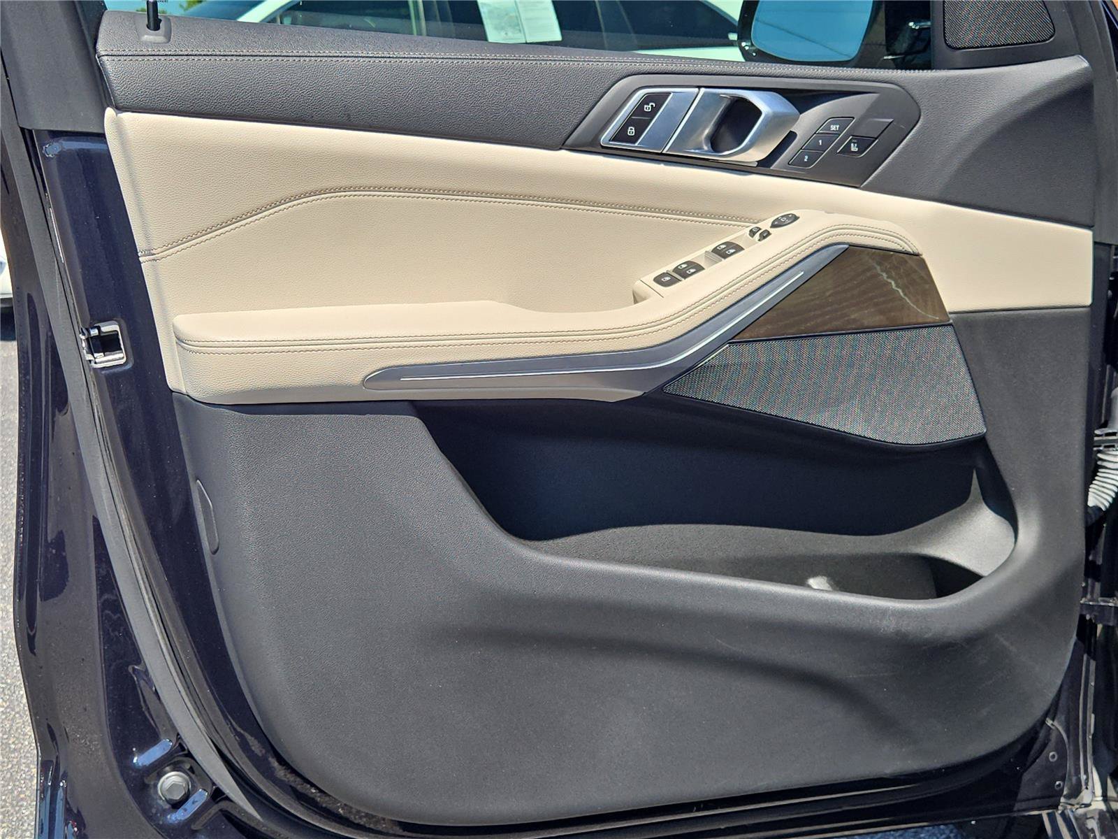 2022 BMW X5 40i - Photo 23