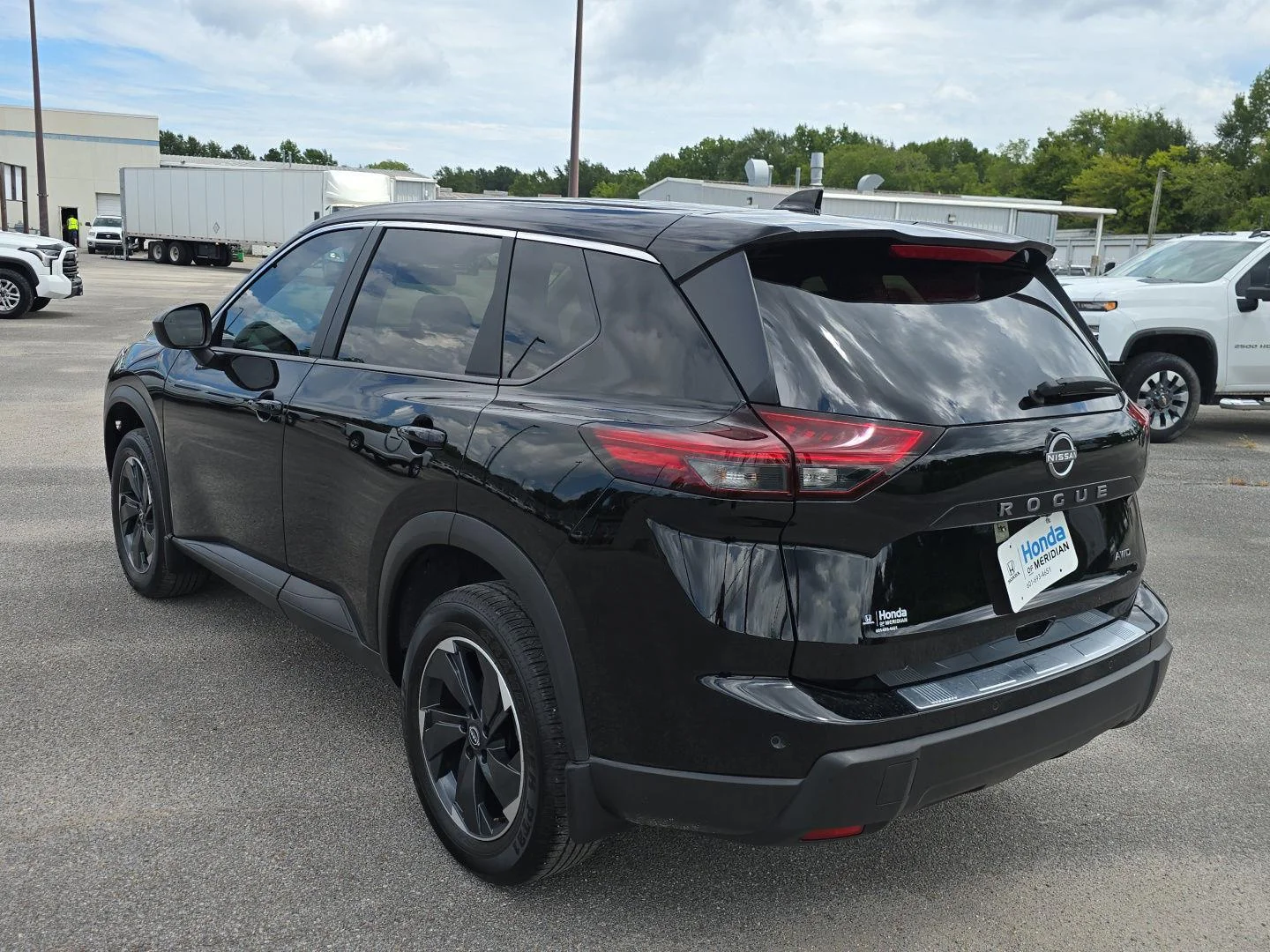 Used 2025 Super Black Nissan SV image 8
