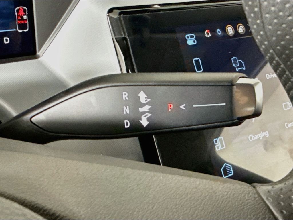 2027 Chevrolet Bolt LT - Photo 17