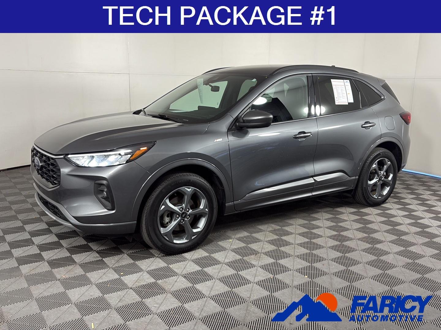 2023 Ford Escape ST-Line Select AWD 2.0L's photo