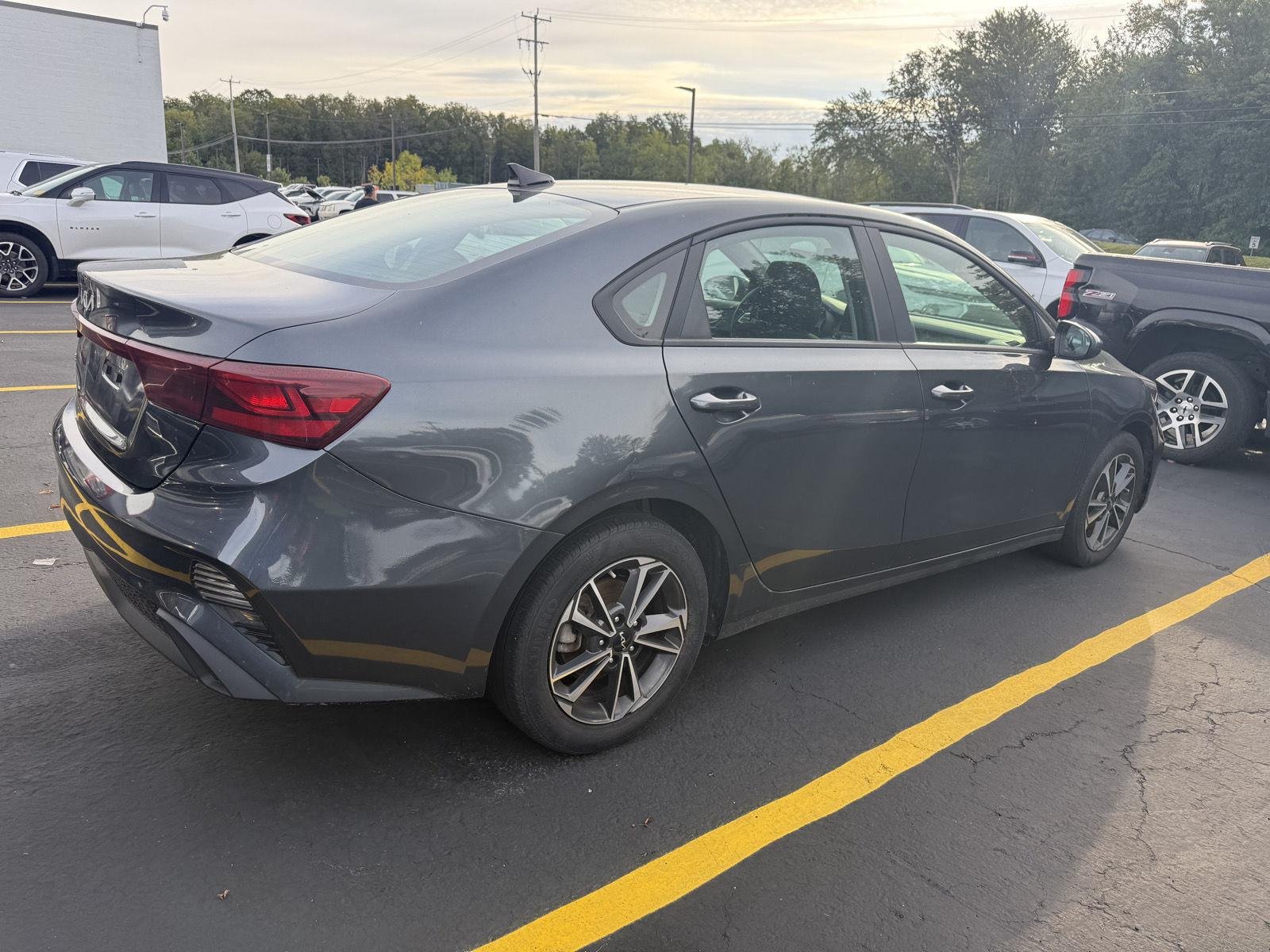 Used 2024 Gravity Gray Kia LXS image 4