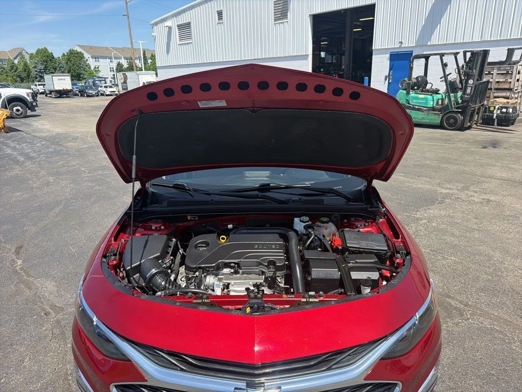 Used 2023 Red Chevrolet RS image 36