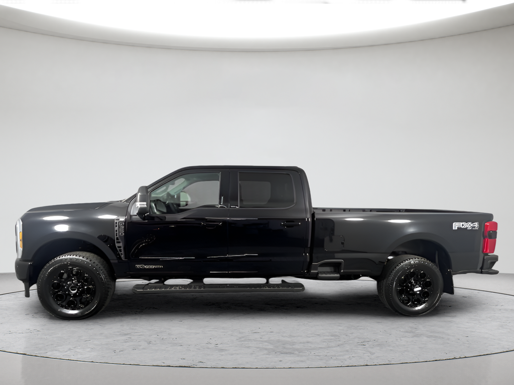 2026 Ford F-350 Super Duty XLT - Photo 6