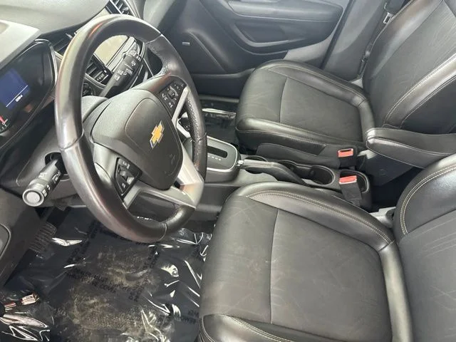 Used 2018 Red Chevrolet LT image 20