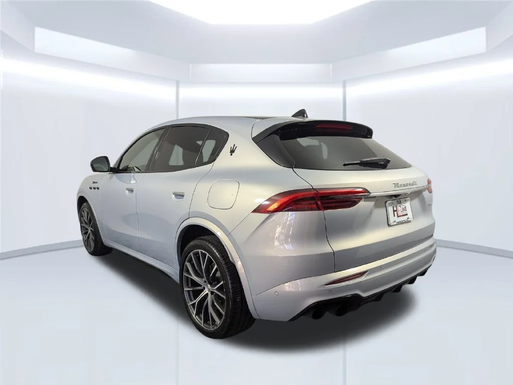 Certified Used 2023  Maserati Modena image 22