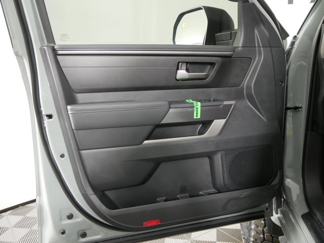 2026 Toyota Tundra SR5 - Photo 9