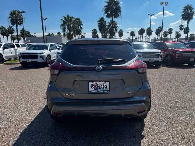 Used 2024 Gray Nissan SV image 6