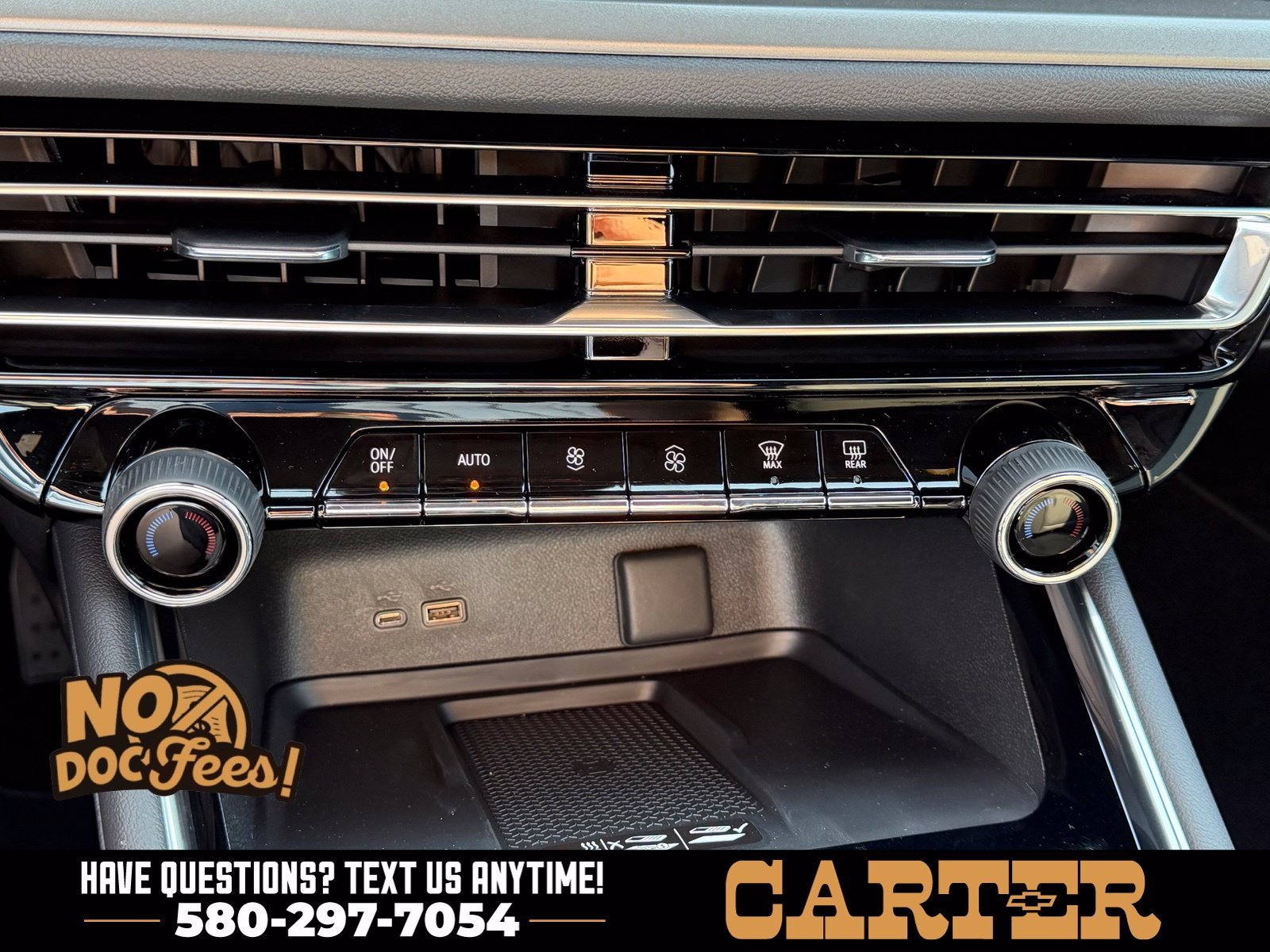 2027 Chevrolet Traverse LT - Photo 21