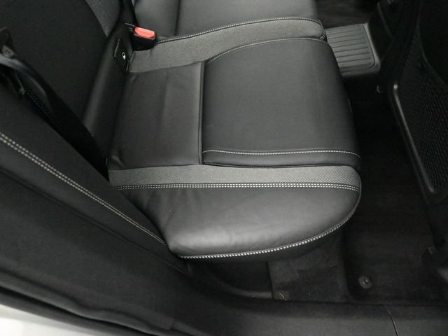 2022 VOLVO XC60 - Image 27