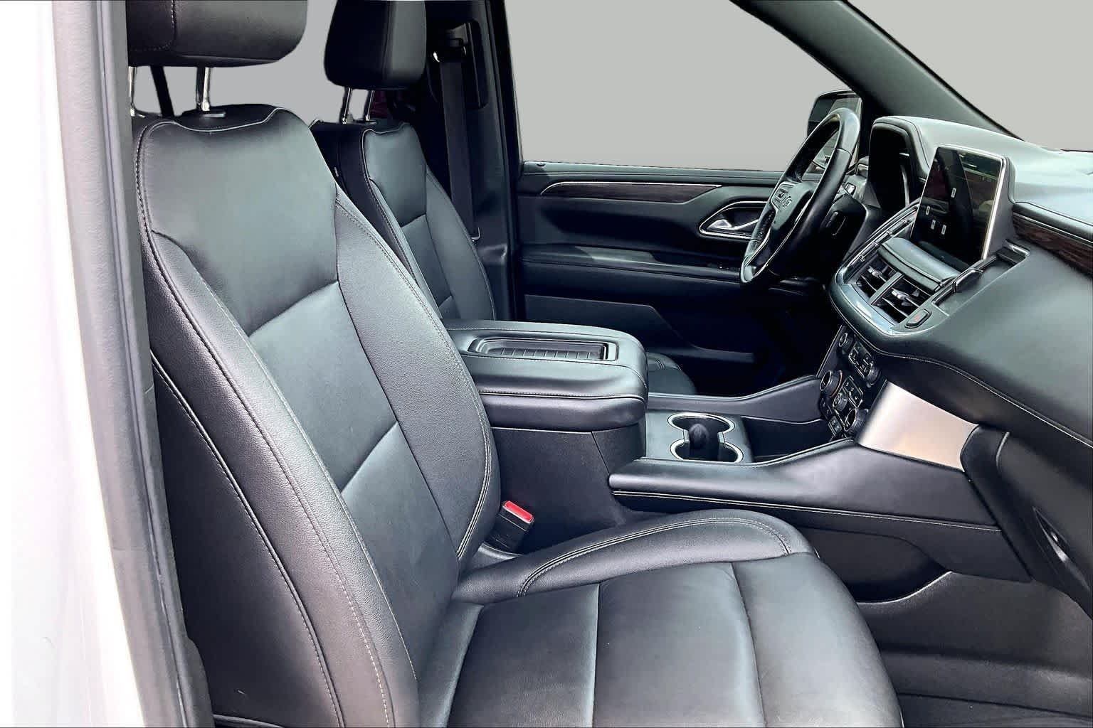 Used 2022 Summit White Chevrolet Z71 image 11