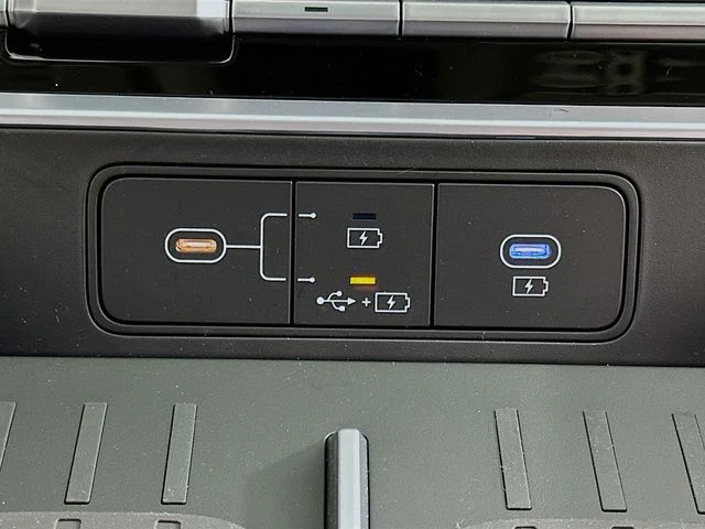 New 2026 Silver Hyundai SE image 17