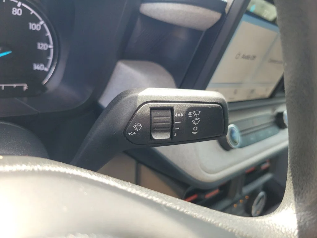 Used 2024 Gray Ford XLT image 26
