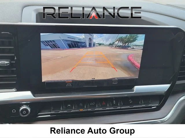 Used 2023 Silver GMC SLT image 33