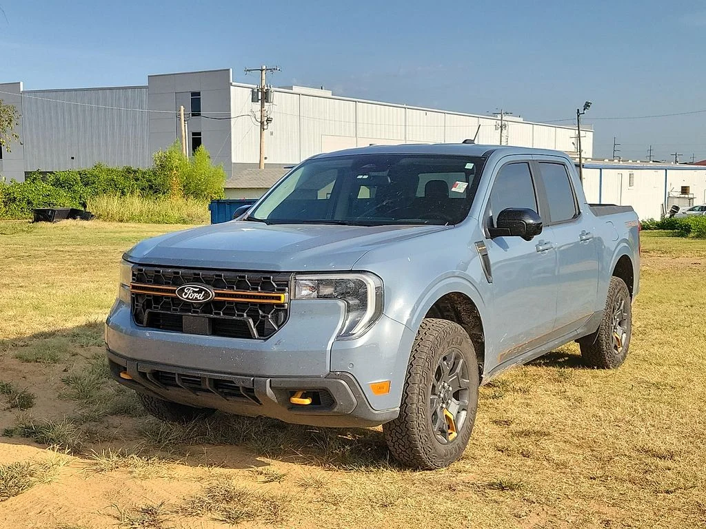 Used 2025 Azure Gray Metallic Ford Tremor image 2