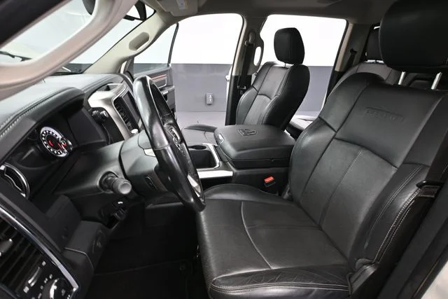 Used 2018 White Ram Laramie image 24