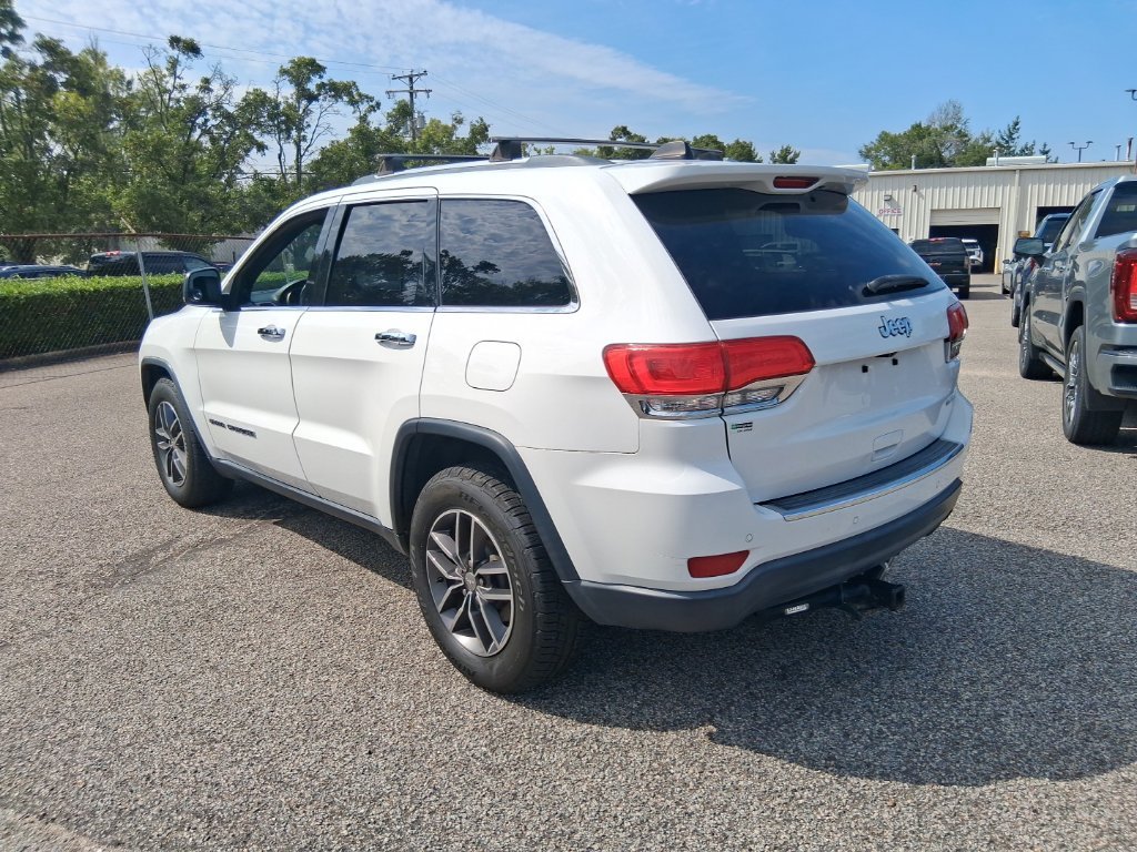 Used 2017 White Jeep Limited image 7