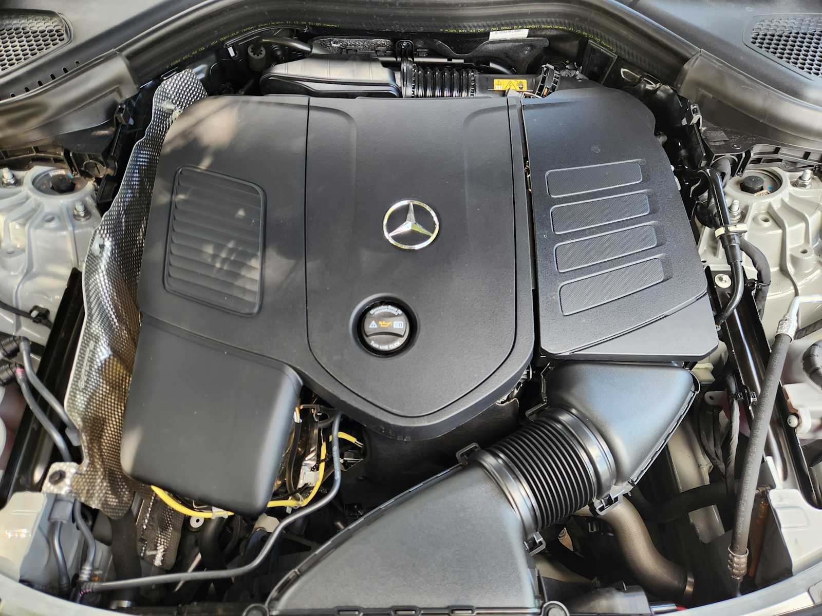 Certified Used 2026 MANUFAKTUR Alpine Grey Mercedes-Benz GLC 300 image 30