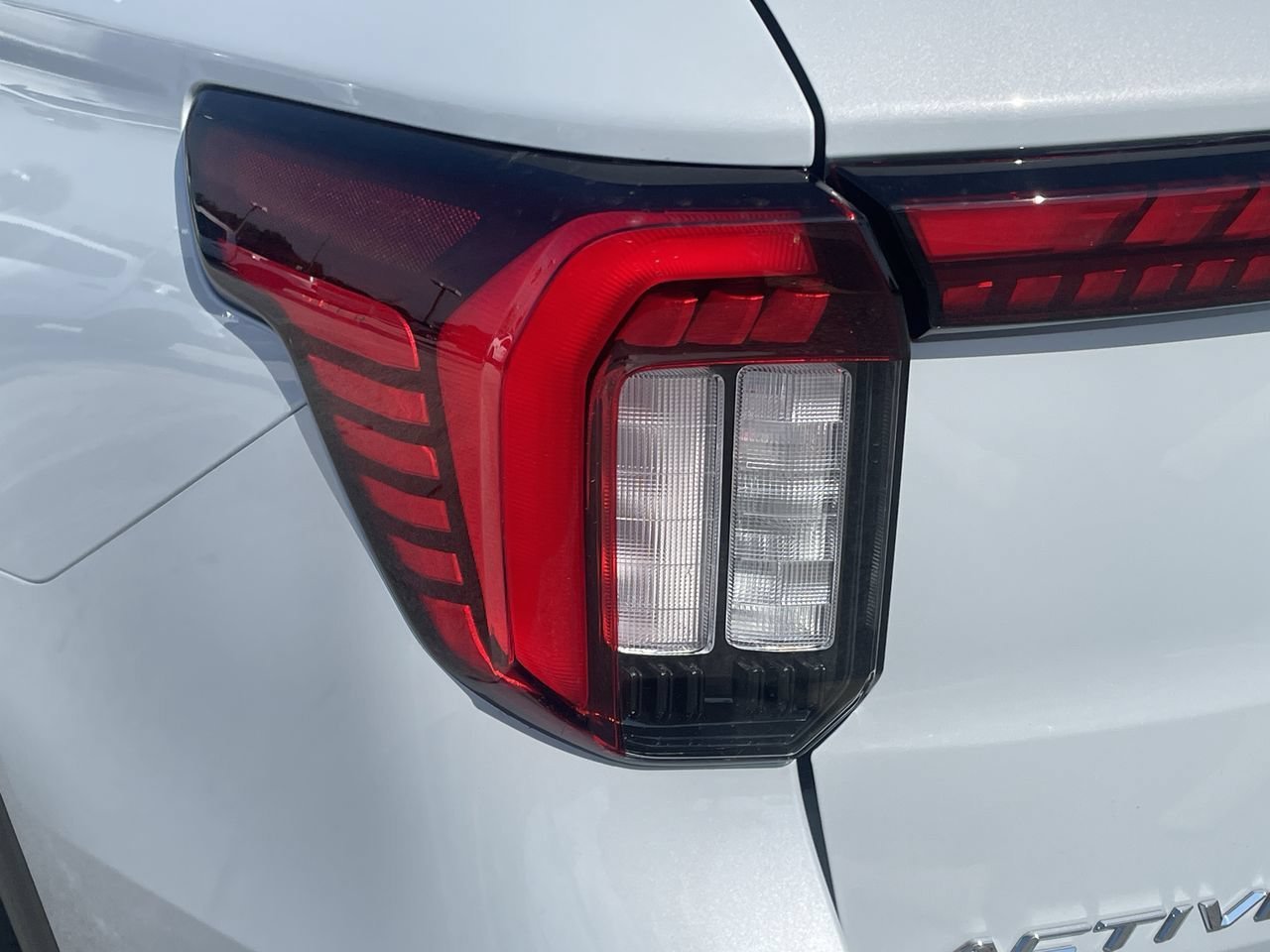 New 2026 Space White Metallic Ford Active image 7