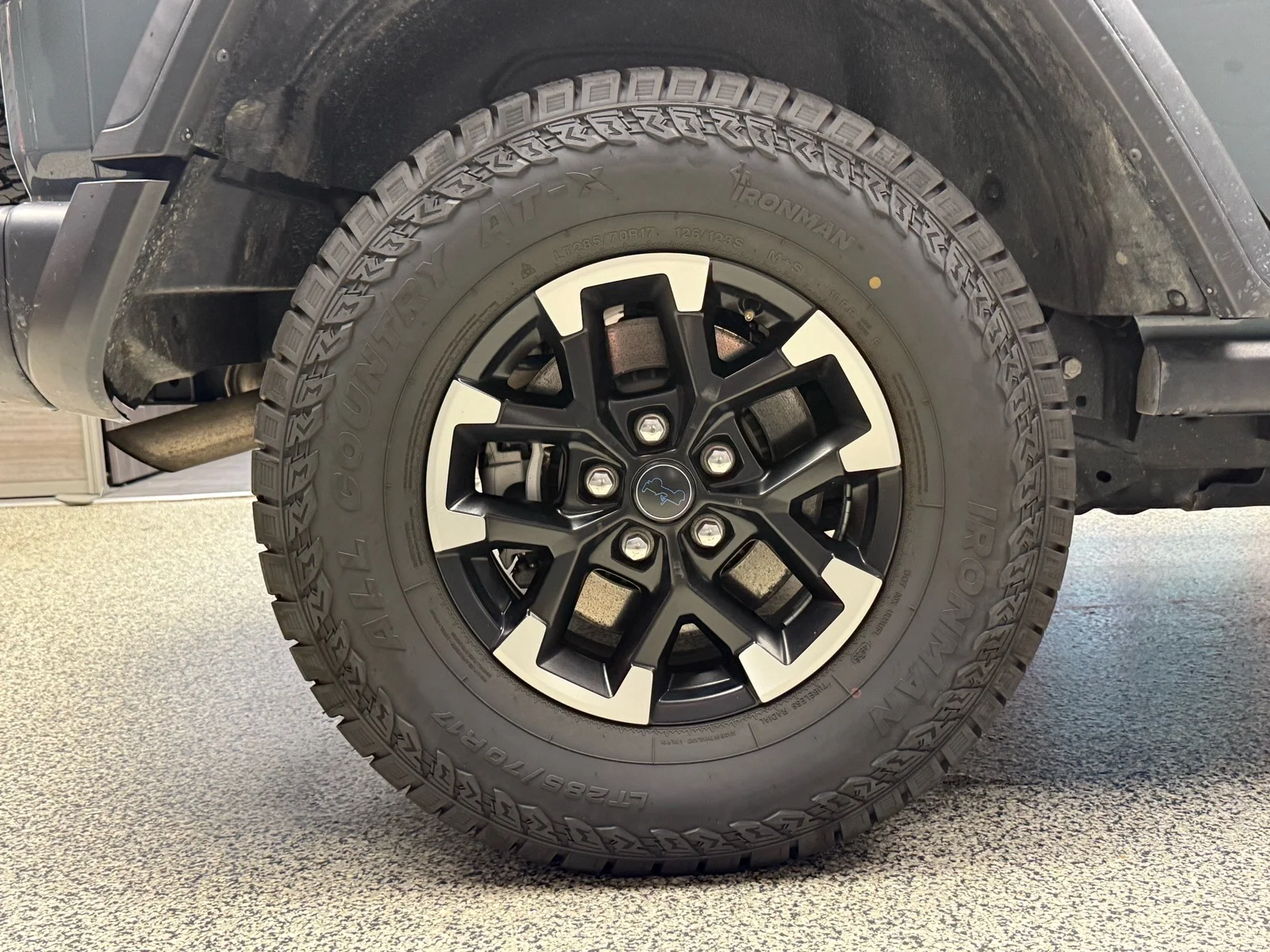 Used 2024 Anvil Clear Coat (pds) Jeep Rubicon 4xe image 32