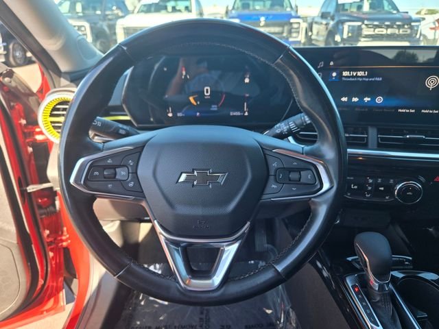 Used 2024 Red Chevrolet ACTIV image 20
