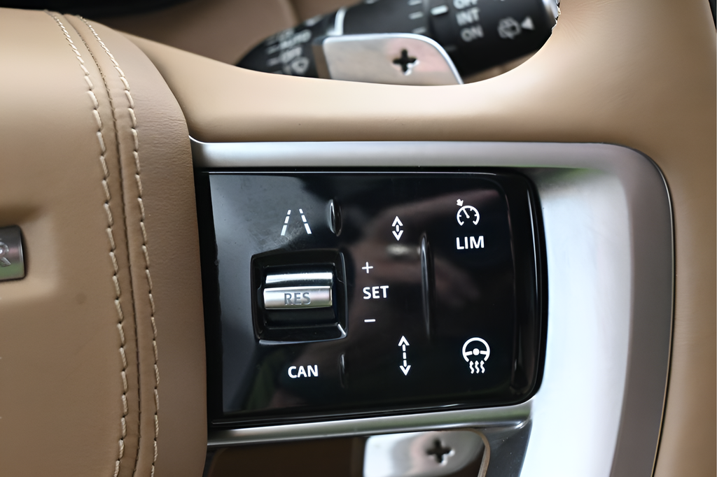 Certified Used 2025 White Land Rover SE image 19