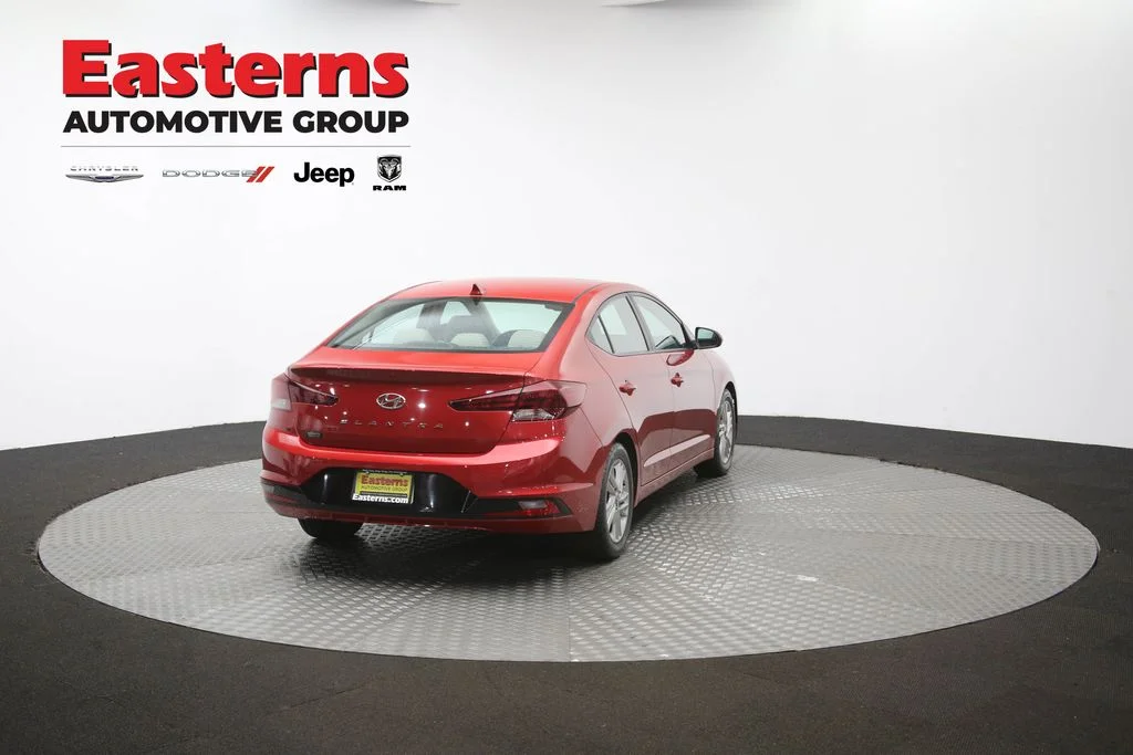 Used 2019 Red Hyundai Value Edition image 39
