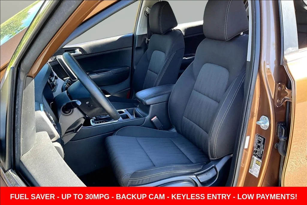 Used 2017 Brown Kia LX image 24