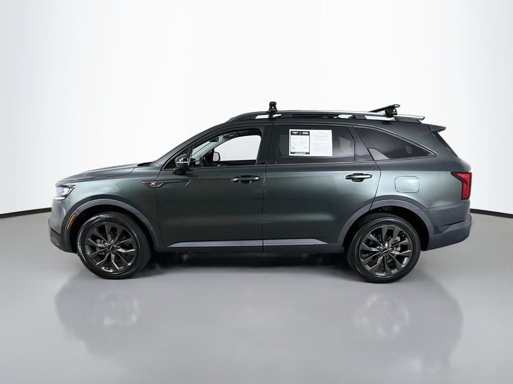 Used 2023 Aruba Green Kia X-Line EX image 4