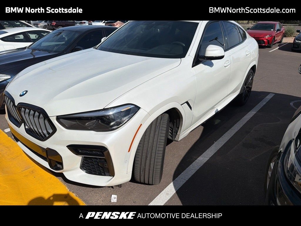 2022 BMW X6 M50i's photo