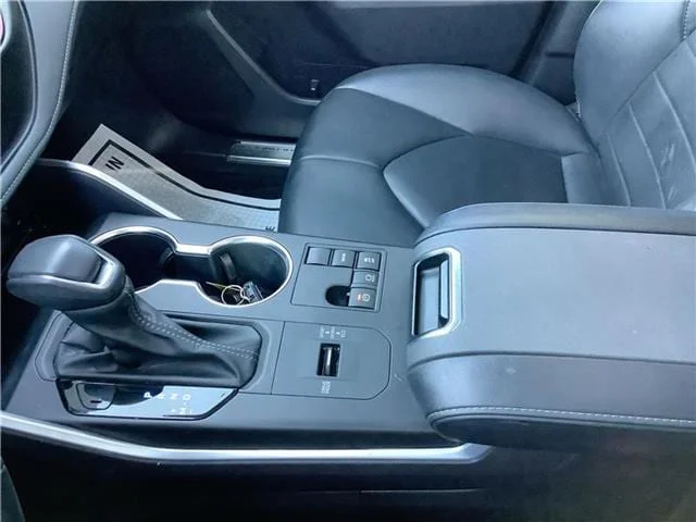 Used 2023 Magnetic Gray Metallic Toyota XLE Front-Wheel Drive image 20