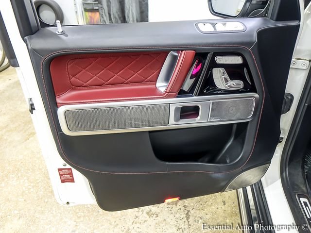 Used 2022 White Mercedes-Benz G 550 image 29