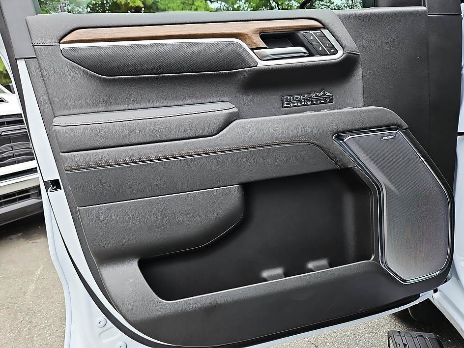 2026 Chevrolet Silverado 1500 High Country - Photo 13