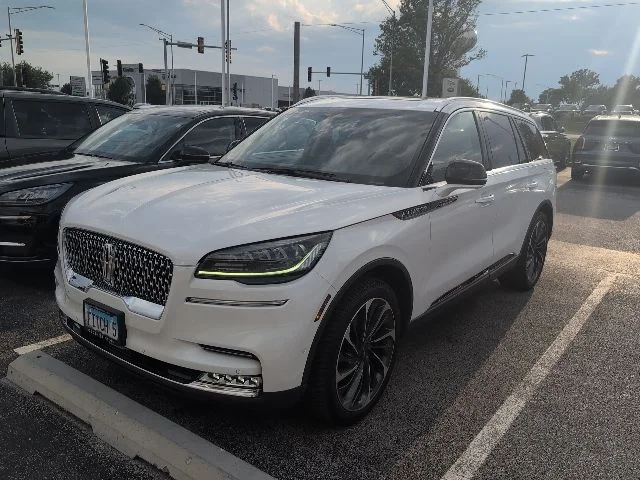 Certified Used 2020 Pristine White Lincoln Reserve image 1