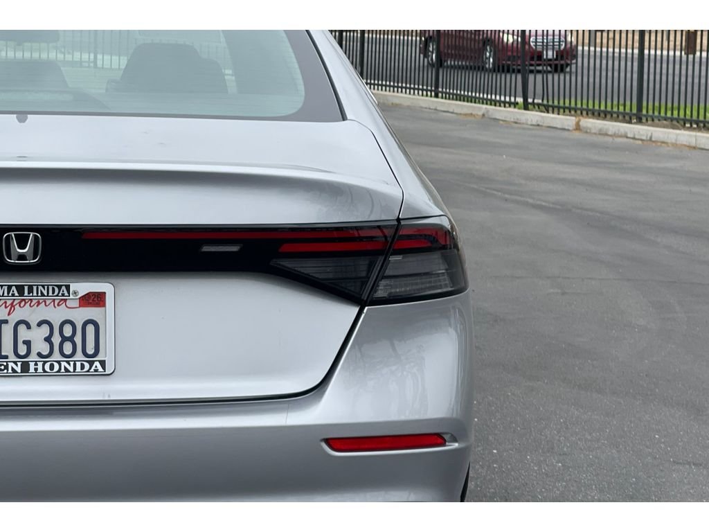 Certified Used 2024 Solar Silver Metallic Honda LX image 43