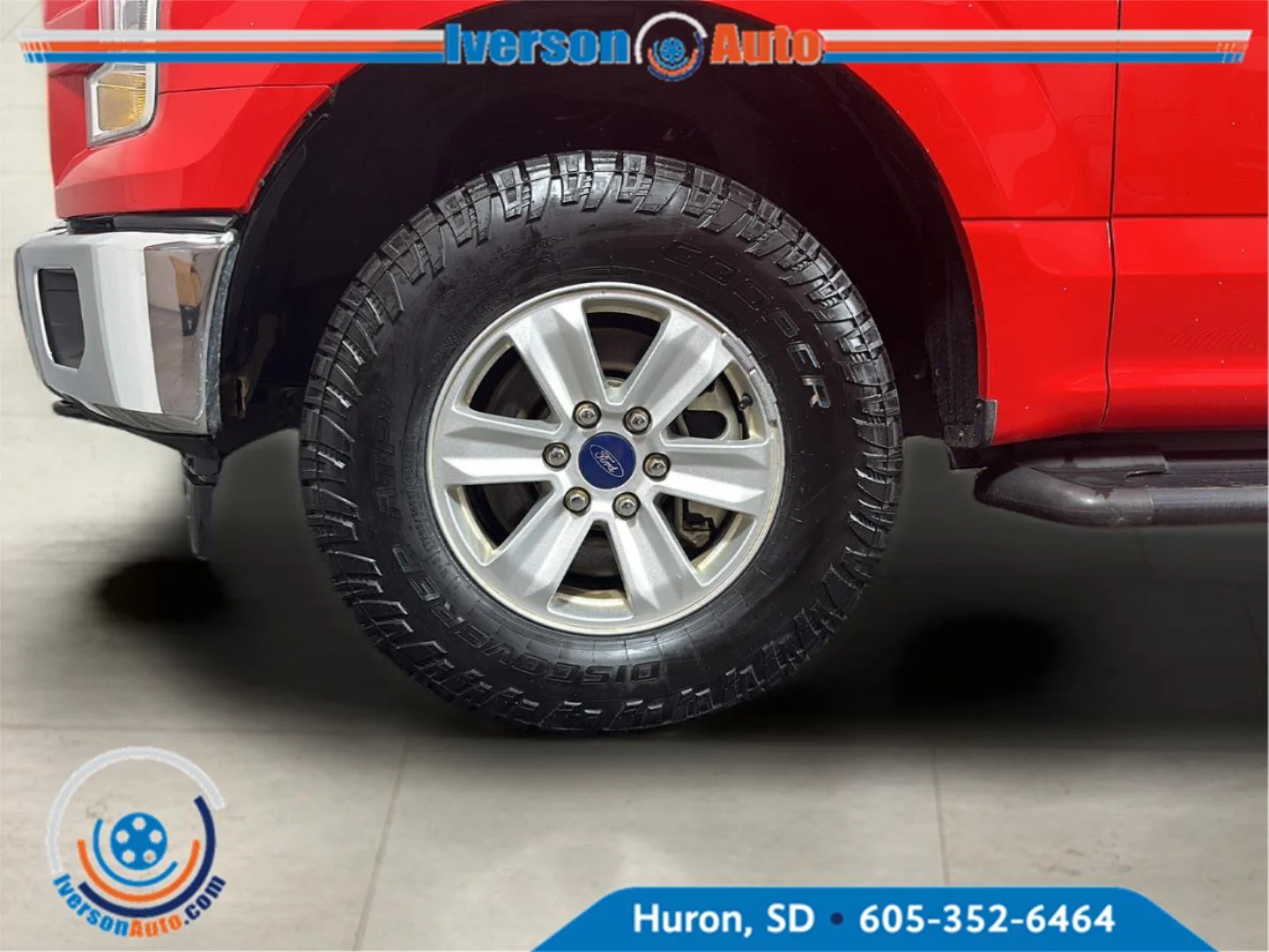 Used 2017 Race Red Ford XLT image 6