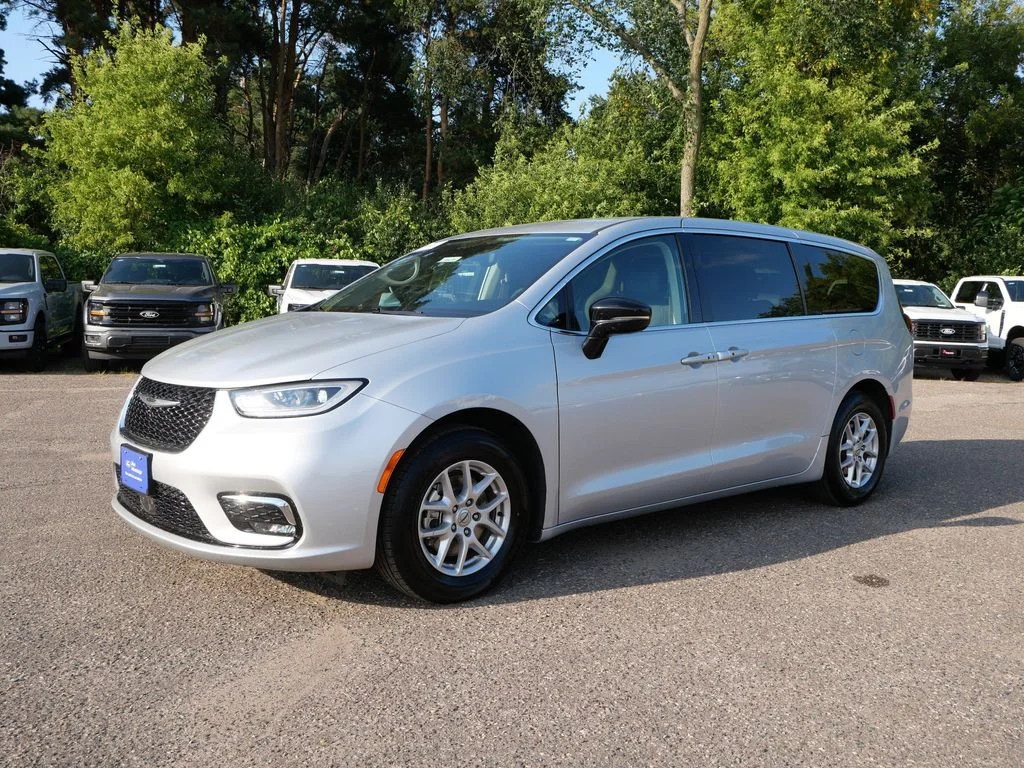 Certified 2024 Chrysler Pacifica Touring L with VIN 2C4RC1BG6RR129653 for sale in White Bear Lake, Minnesota
