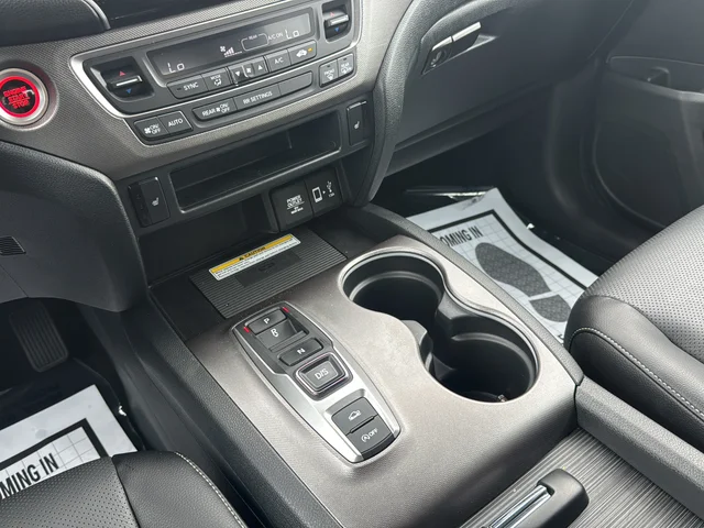 Used 2022 Gray Honda RTL-E image 22