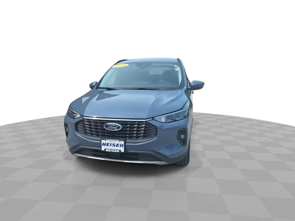 Used 2025 Blue Ford Base image 3