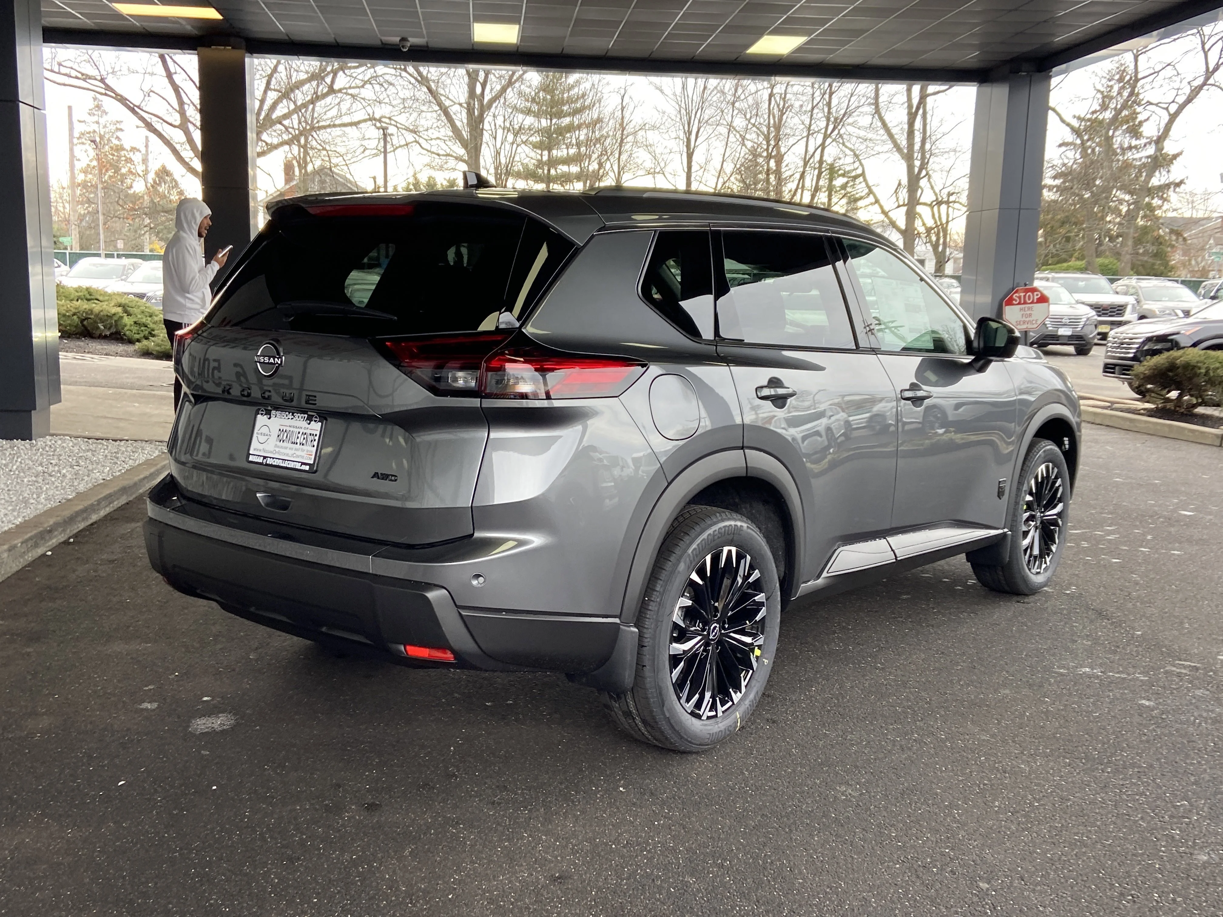 New 2026 Gun Metallic Nissan Dark Armor image 4