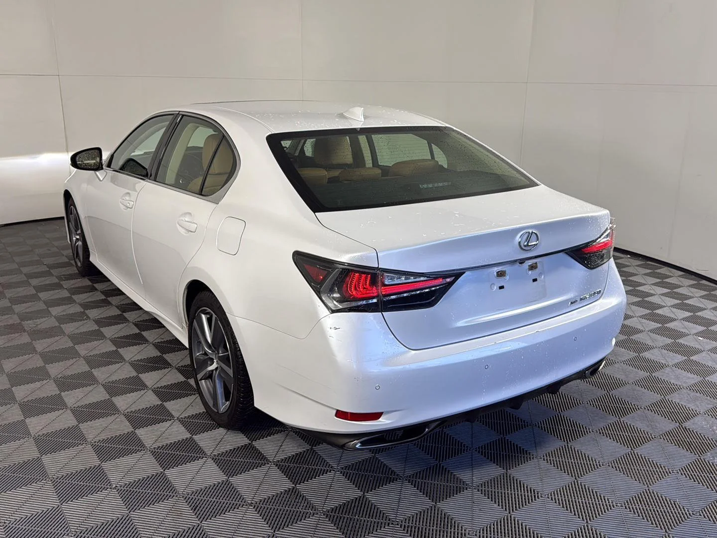 Used 2017 Eminent White Pearl Lexus GS 350 F Sport image 9