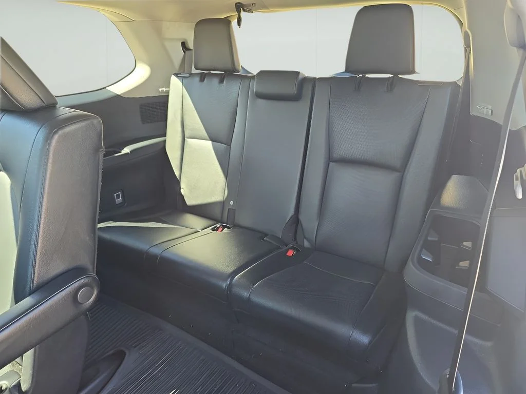 Used 2024 Black Toyota XLE image 17
