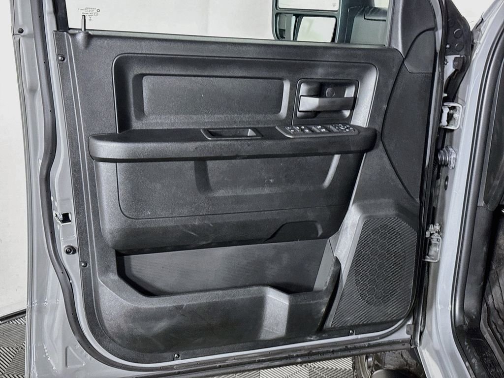 New 2026 Ceramic Gray Clear-Coat Exterior Paint RAM  image 10