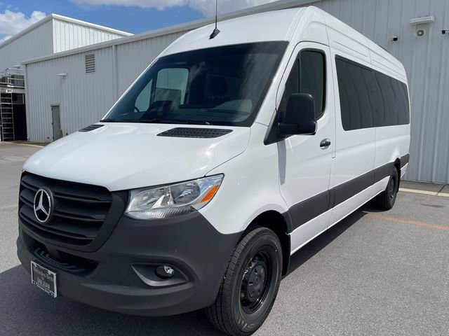 New 2026 Arctic White Mercedes-Benz Passenger 170 WB image 32