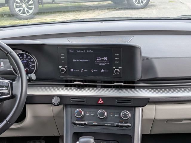 2024 Kia Carnival LX Seat Pkg - Photo 18