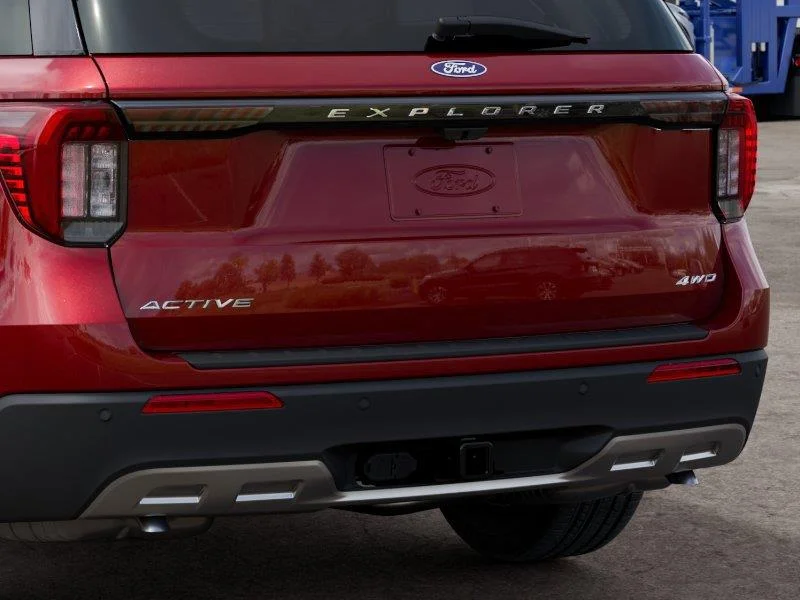 New 2027 Ruby Red Metallic Tinted Clearcoat Ford Active image 23