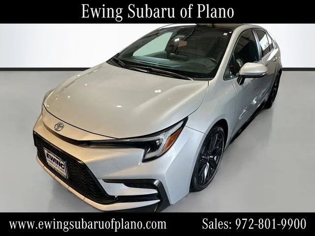 Used 2023 Silver Toyota SE image 3
