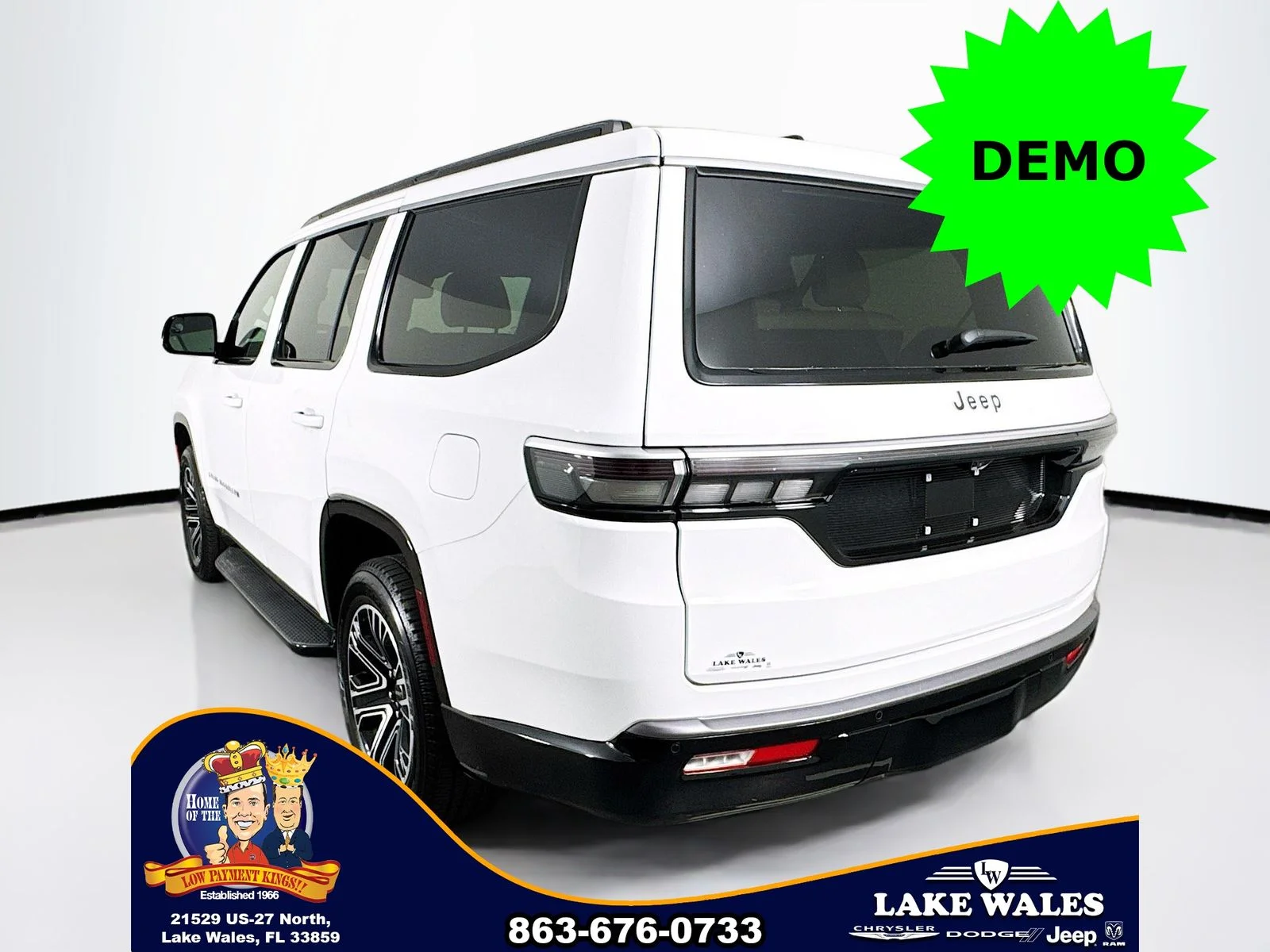 New 2026 Bright White Clear-Coat Exterior Paint Jeep Grand Wagoneer image 4