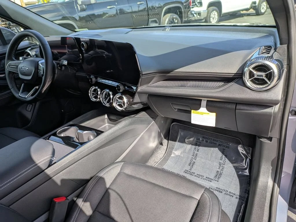 2026 Chevrolet Blazer EV LT - Photo 31