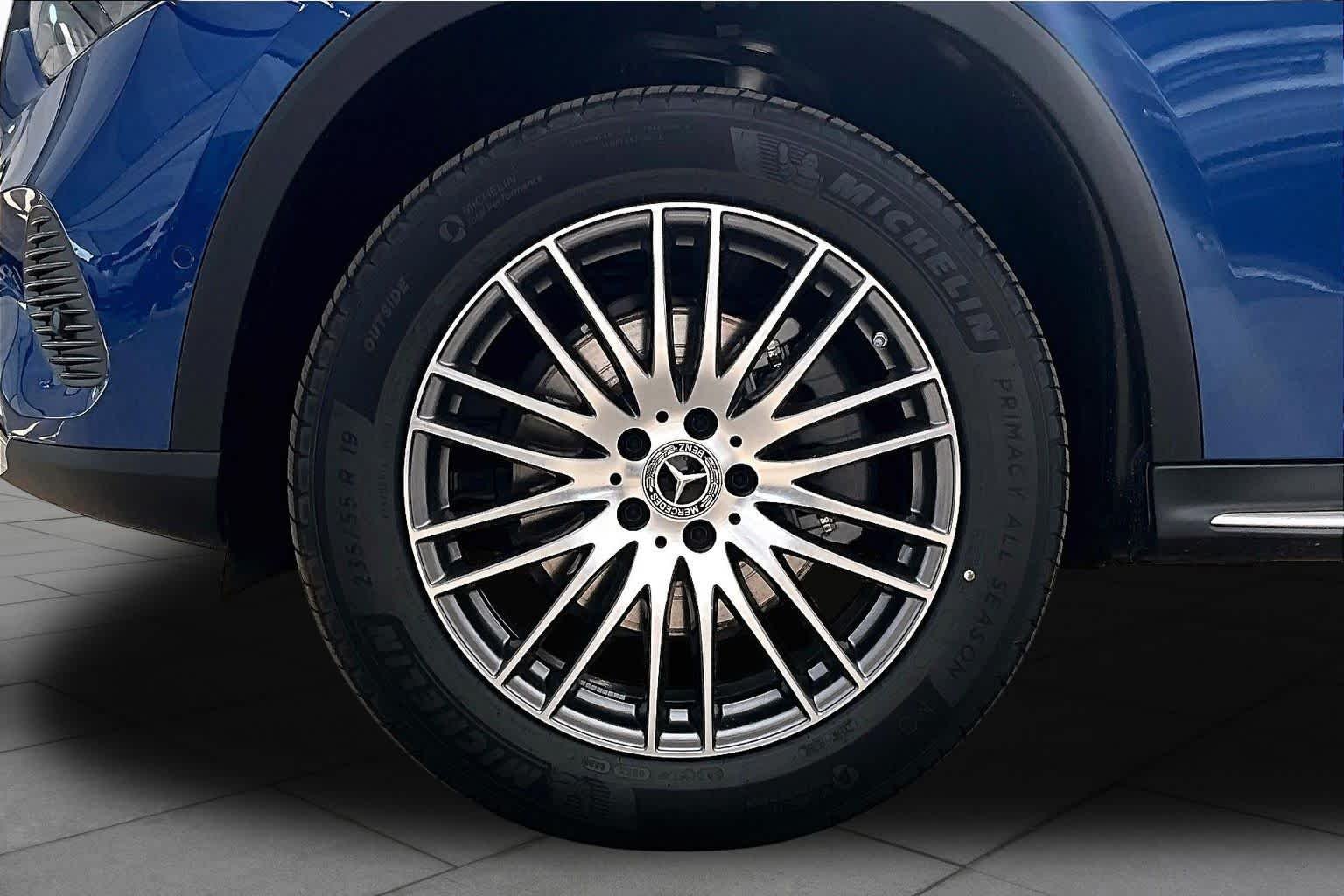 New 2026 Starling Blue Metallic Mercedes-Benz GLC 300 image 21